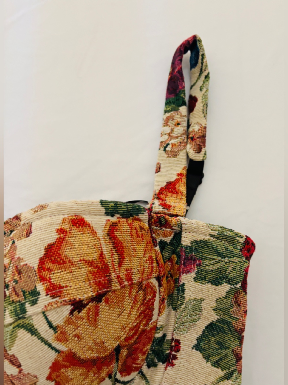 Chicwish Floral Tapestry Bustier Top - Red, Blue, Green, Cream Women’s M NEW - Picture 8 of 11